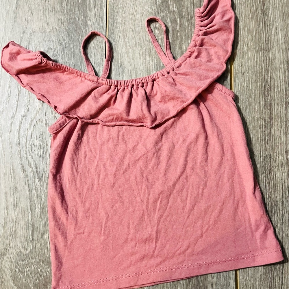 Size 5/6 childrens place top